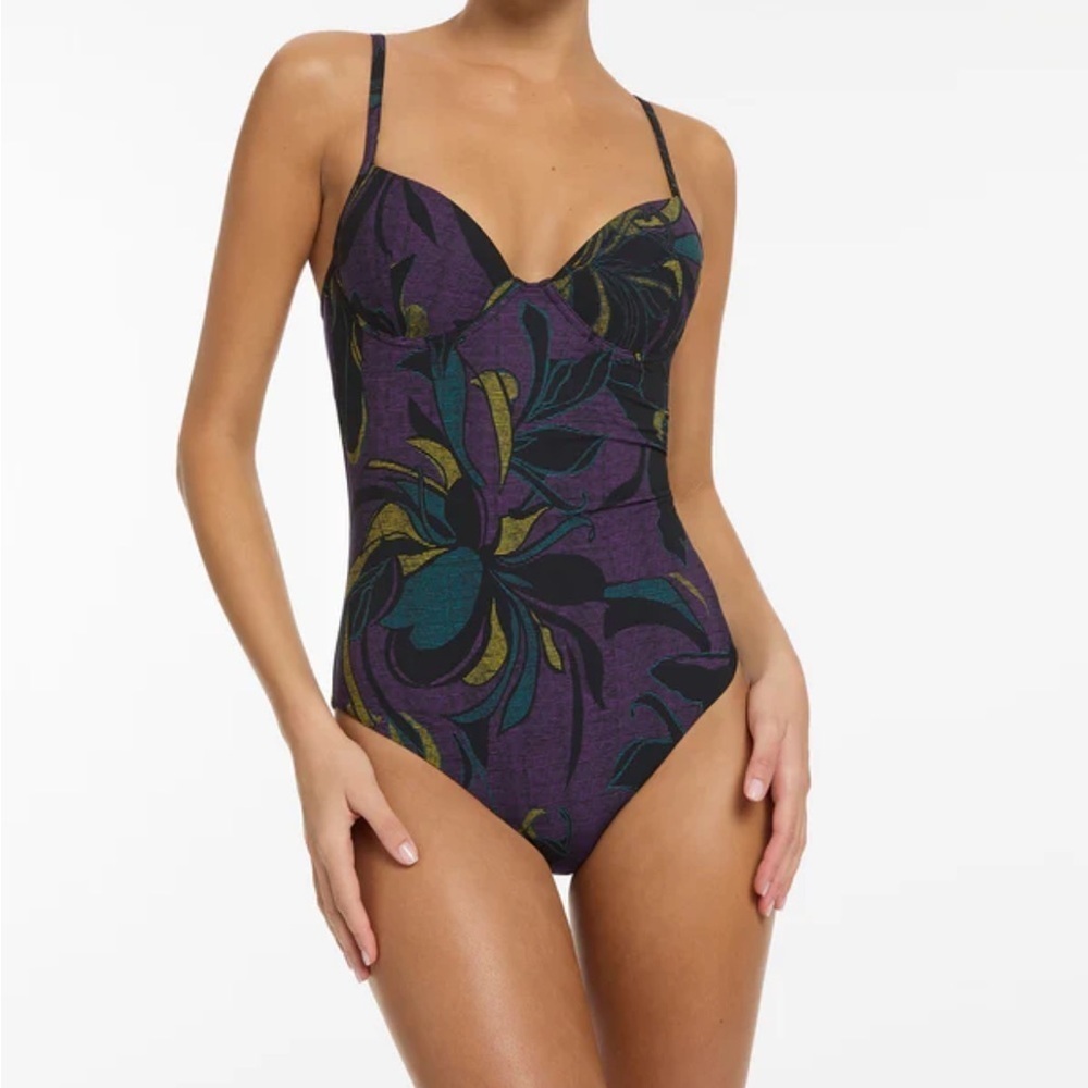 Jets Australia Women’s Purple Floral One-Piece Swimsuit NWT